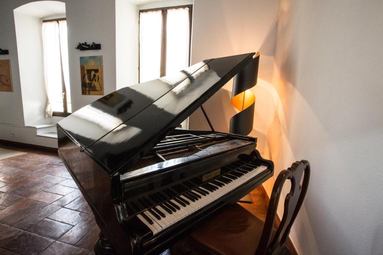 Historical In The Center Of - Larihome A02 Apartment Gravedona